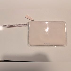 *Used Burberry travel makeup bag/wristlet . Good condition